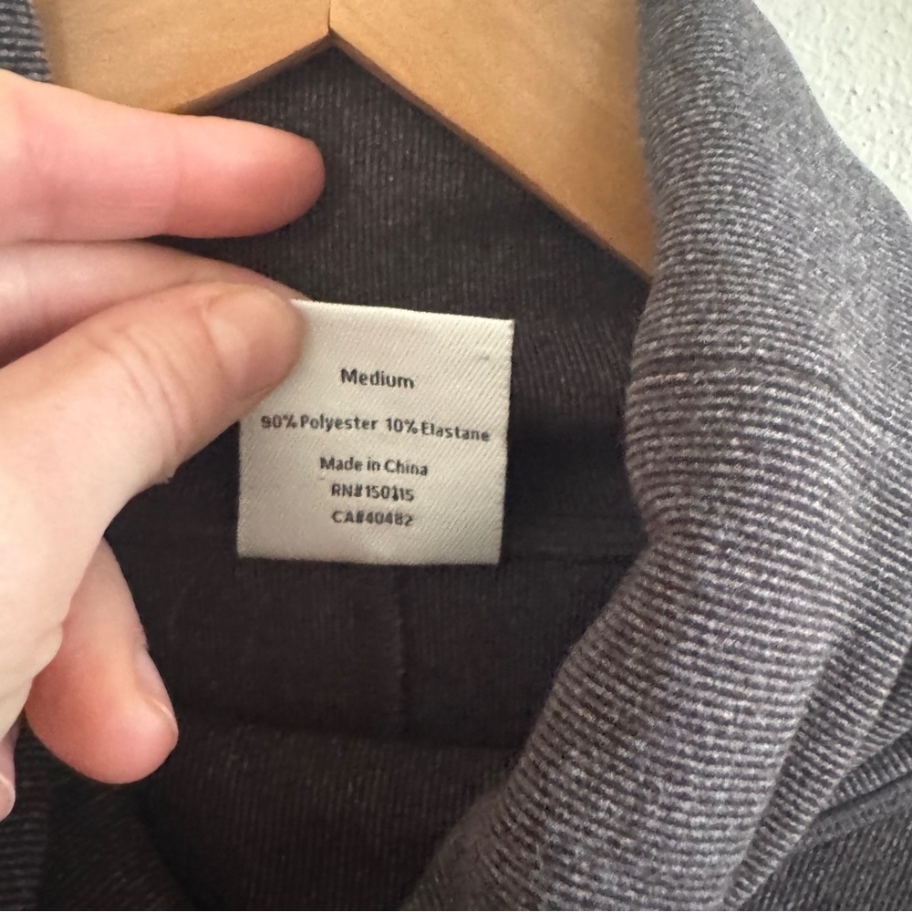 Varley Rainer Roll Neck Jumper Pullover M - Picture 3 of 6